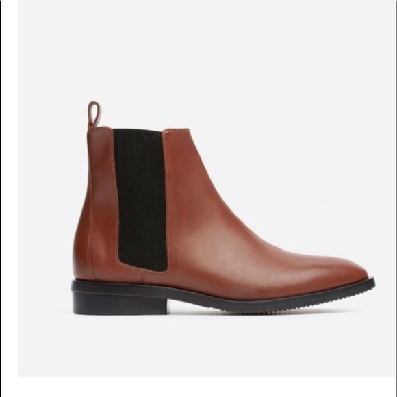Everlane Shoes - Everlane Brown Chelsea boots